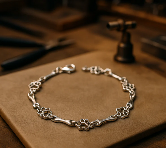 Bayonetta™ - Pet Charmed-armband